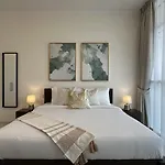 Easygo - Carson Tower C Damac Hills Studio