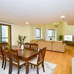 Luxury Escapes - Amazing Sea View - 4 Bedrooms Apt With Maids Room In Jbr