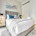 1 Bedroom Apartment In The Cove, Dubai Creek Harbour