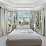 Luxury Emirates Private Villa In Dubai Jumeirah