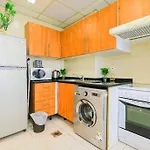 Elegant Studio With Marina View
