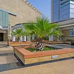 Grand Studio At Sky Gardens Difc By Deluxe Holiday Homes