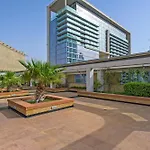 Grand Studio At Sky Gardens Difc By Deluxe Holiday Homes