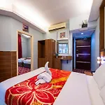 Tanha Hotel
