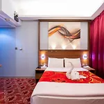 Tanha Hotel