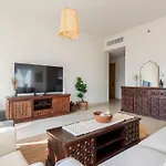 Luxury Harbour Gate 3 Bedroom Apt