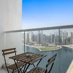 Aliving Private Studio Apartment With Canal View 2111 Business Bay