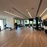 Luxury Burj Royale In The Heart Of Downtown