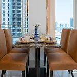 Dream Inn Apartments- West Wharf Tower Canal View