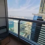 Luxury Stay In Marina