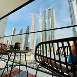 Burj Crown - Spectacular Boulevard View, Opposite Dubai Mall