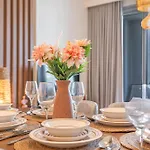 Luxury 3Bhk, Burj Khalifa & Dancing Fountain View