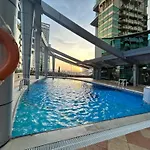 Ultimate Luxury Apt Near Metro!