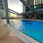 Ultimate Luxury Apt Near Metro!