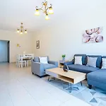 Rh- Prime Location, Spacious 2Br, Walk To Dubai Mall