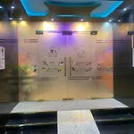 OYO 271 Parasol Hotel