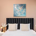 Prime Retreats - Sparkle Tower Marina