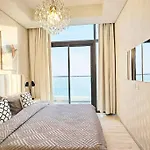Luxury 3 Bedroom Aykon Tower