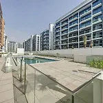 Azizi Riviera 18 - Neat Studio