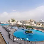Sophisticated Studio Jvc - Breathtaking City View