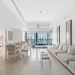 First Class 2Br Glamorous Getaway