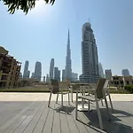 Burj Royale Condo, Close To Dubai Mall & Attractions