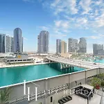 Lux The Voleo Canal View Suite