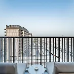 Delightful Studio Apartment In Mag Eye 890, Mohammad Bin Rashid City By Deluxe Holiday Homes