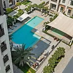 Stylish Poolside Apartment In Dubai Creek Harbour - By Dustay