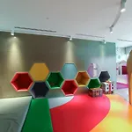 Modern 2Br Apartment Perfect For 4 In Business Bay