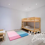 Stylish 2Br With Terrace Near Green Parks