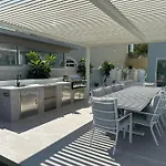 5 Bedroom 5 Star Golf Course Villa