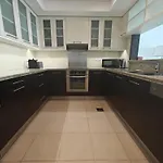 Sophisticated 1Br With Burj Khalifa Views