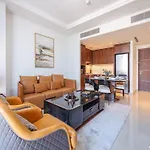 Luxurious Stylish Apartments Across Dubai Mall Burj Khalifa City Views