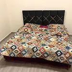 Heliya Hostel