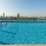 Waves - Elegant 1Br Near Metro & Dubai Creek Harbour