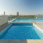 Waves - Elegant 1Br Near Metro & Dubai Creek Harbour