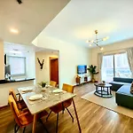 1 Bedroom Renovated Apartment In Marina Diamond 3 Close To Tram And Metro