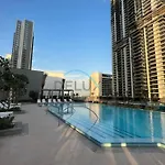 Appealing 3Br At 17 Icon Bay Dubai Creek Harbour By Deluxe Holiday Homes