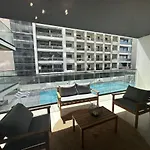 Spacious 1Br In Binghatti Creek