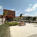 Trophy - Beach Daze Condo In Lamer W Sea Views
