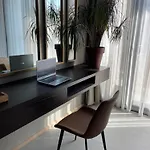 Beautiful Modern Studio