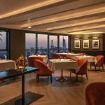 Dubai Marriott Harbour Hotel And Suites