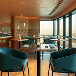 Dubai Marriott Harbour Hotel And Suites