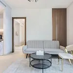Stay By Latinem Luxury 2Br Holiday Home Cv A2802 Near Burj Khalifa