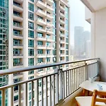 Blvd Central 2 - Studio Apartment In Downtown
