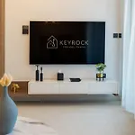 Keyrock Living - Binghatti Canal Luxury Stay