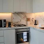 Casa Royale Vacation Home - Dubai Marina