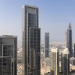 Luxury 2Br Apt With Burj Khalifa Views & Fountain Views