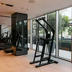 Luxury 2Br Apt With Burj Khalifa Views & Fountain Views